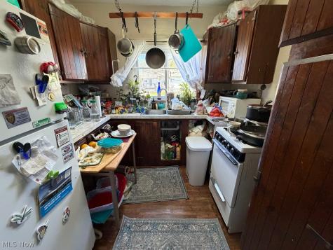 41589 Northwood Street Elyria OH 44035