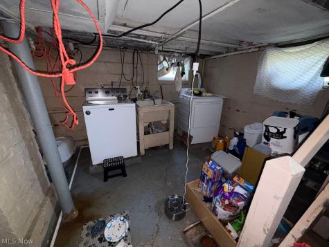 41589 Northwood Street Elyria OH 44035