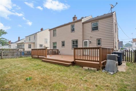 1272 Gordon Road Lyndhurst OH 44124