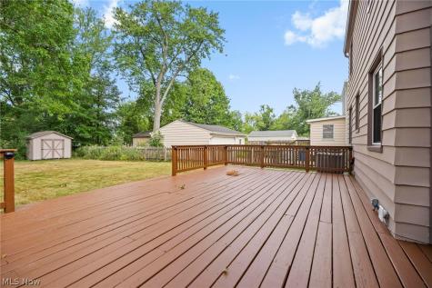 1272 Gordon Road Lyndhurst OH 44124