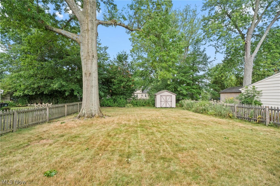 1272 Gordon Road Lyndhurst OH 44124