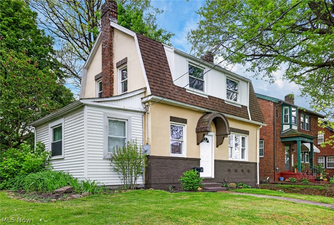 1967 Tonawanda Avenue Akron OH 44305
