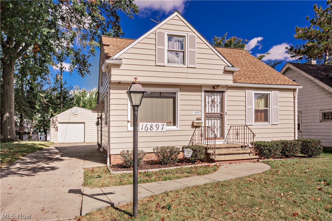 16897 Mapleboro Avenue Maple Heights OH 44137