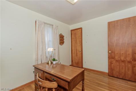 16897 Mapleboro Avenue Maple Heights OH 44137