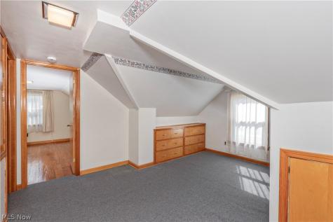 16897 Mapleboro Avenue Maple Heights OH 44137