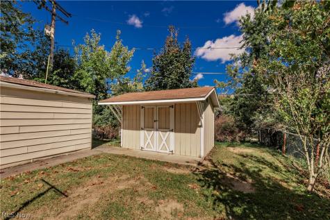 16897 Mapleboro Avenue Maple Heights OH 44137