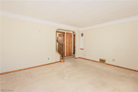 16897 Mapleboro Avenue Maple Heights OH 44137
