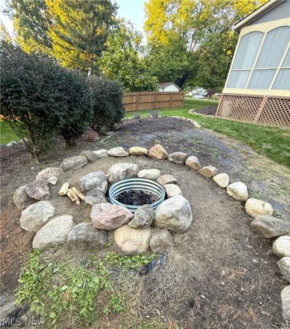 1088 Iroquois Run Macedonia OH 44056