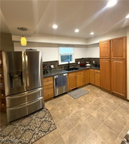 1088 Iroquois Run Macedonia OH 44056