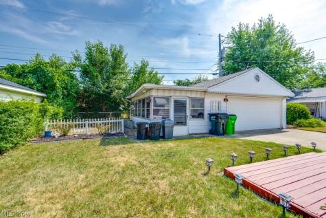 13304 Woodward Boulevard Garfield Heights OH 44125