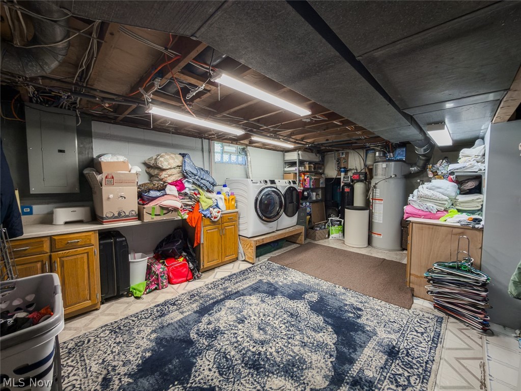 6093 Joliat Avenue Louisville OH 44641