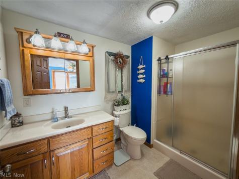 6093 Joliat Avenue Louisville OH 44641