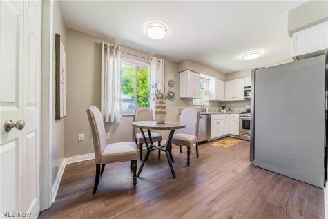 34429 Beach Park Drive Eastlake OH 44095