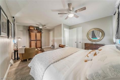 34429 Beach Park Drive Eastlake OH 44095