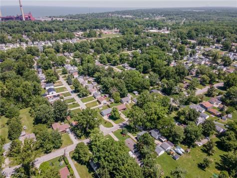 34429 Beach Park Drive Eastlake OH 44095