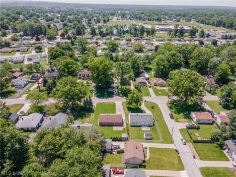 34429 Beach Park Drive Eastlake OH 44095