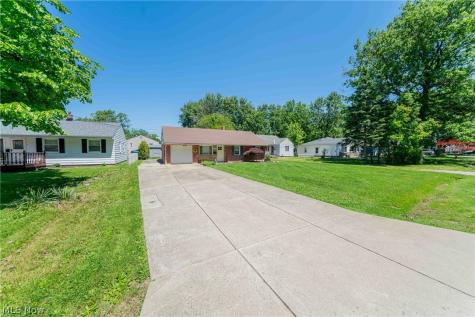 34429 Beach Park Drive Eastlake OH 44095