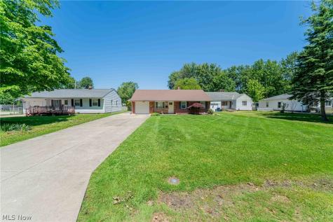 34429 Beach Park Drive Eastlake OH 44095
