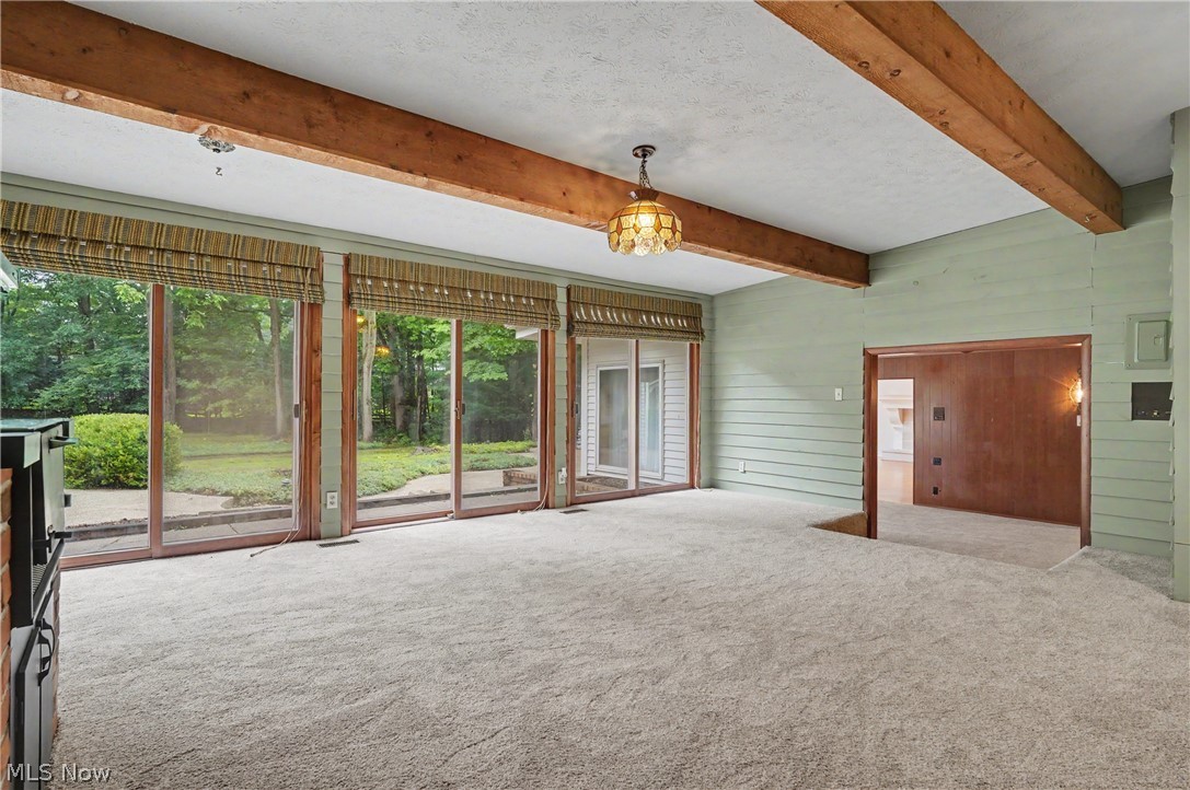 1455 Woodland Lane Silver Lake OH 44224