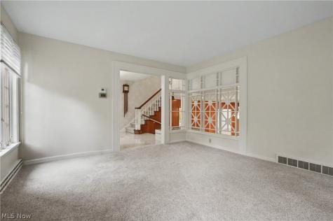 1455 Woodland Lane Silver Lake OH 44224