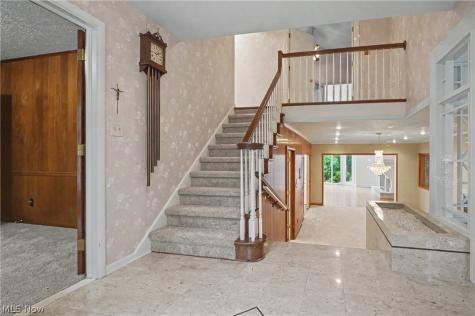 1455 Woodland Lane Silver Lake OH 44224