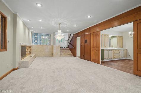 1455 Woodland Lane Silver Lake OH 44224