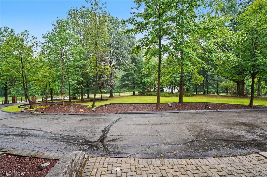 1455 Woodland Lane Silver Lake OH 44224