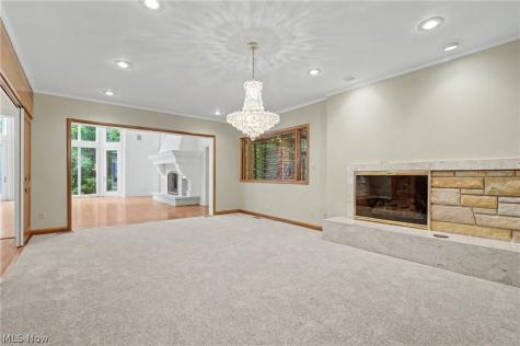1455 Woodland Lane Silver Lake OH 44224
