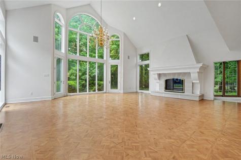 1455 Woodland Lane Silver Lake OH 44224