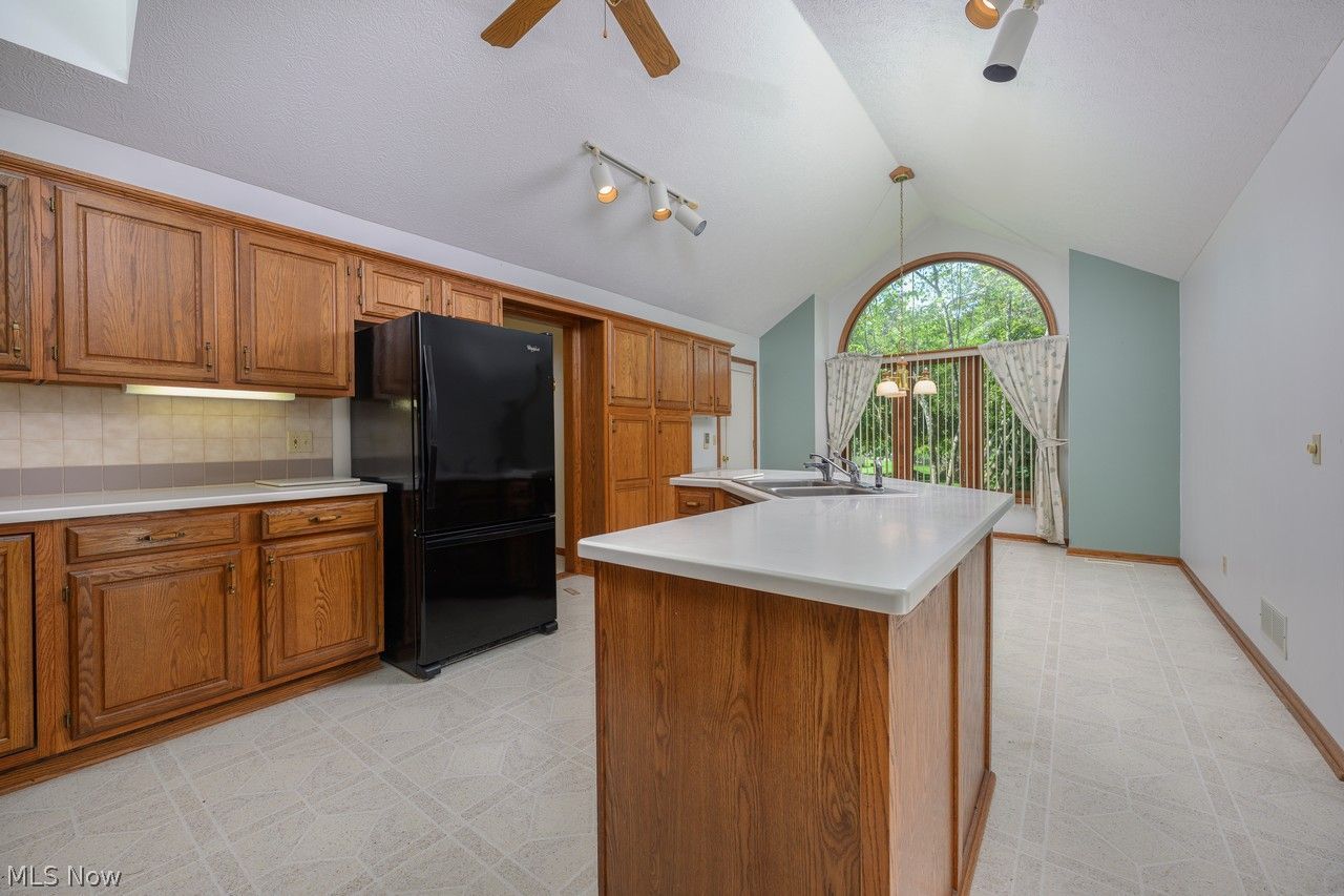 8251 Athens Avenue NW Massillon OH 44646