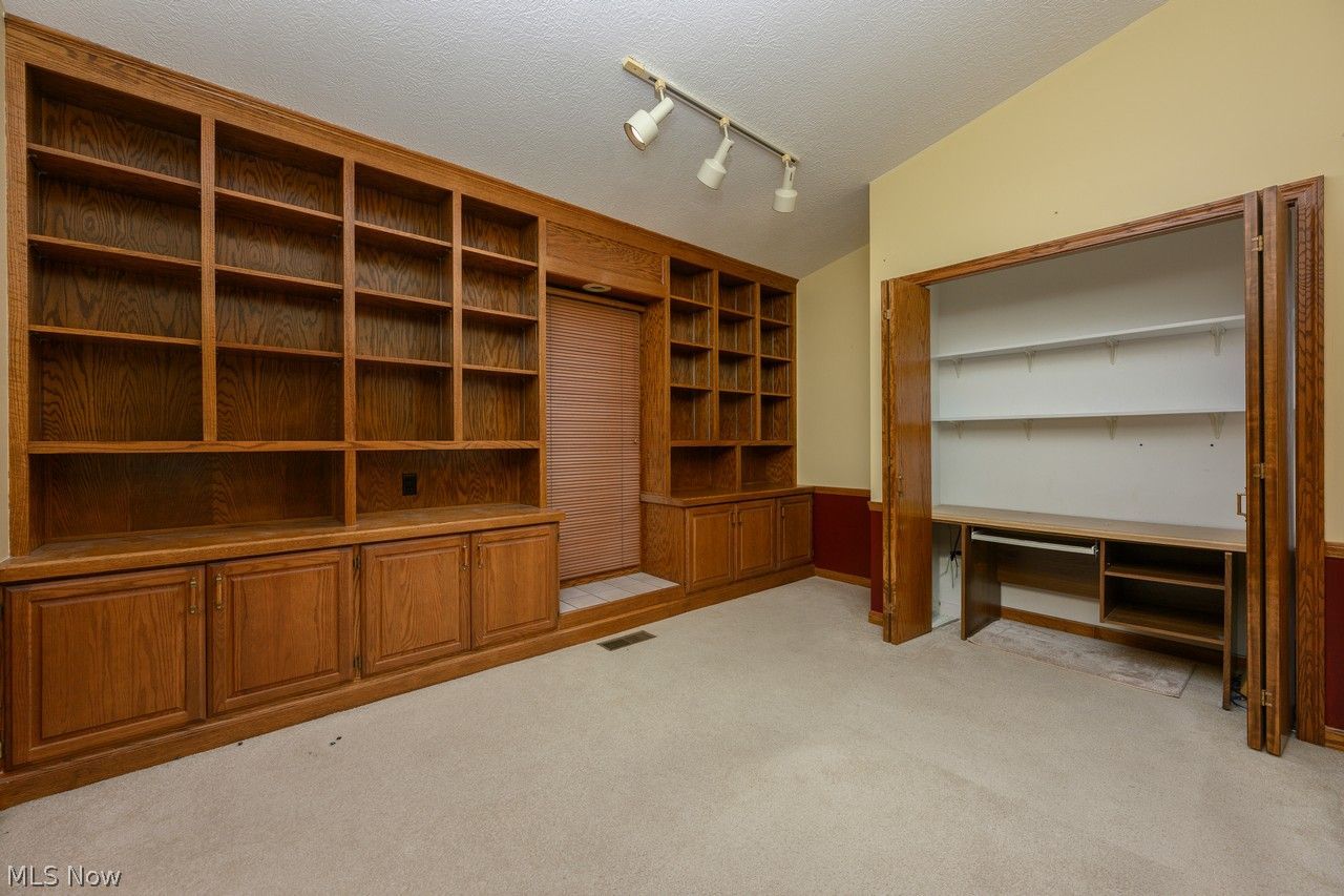 8251 Athens Avenue NW Massillon OH 44646
