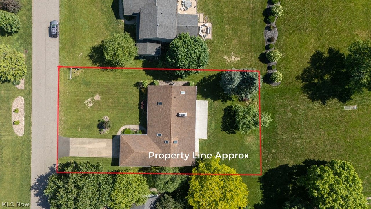 8251 Athens Avenue NW Massillon OH 44646