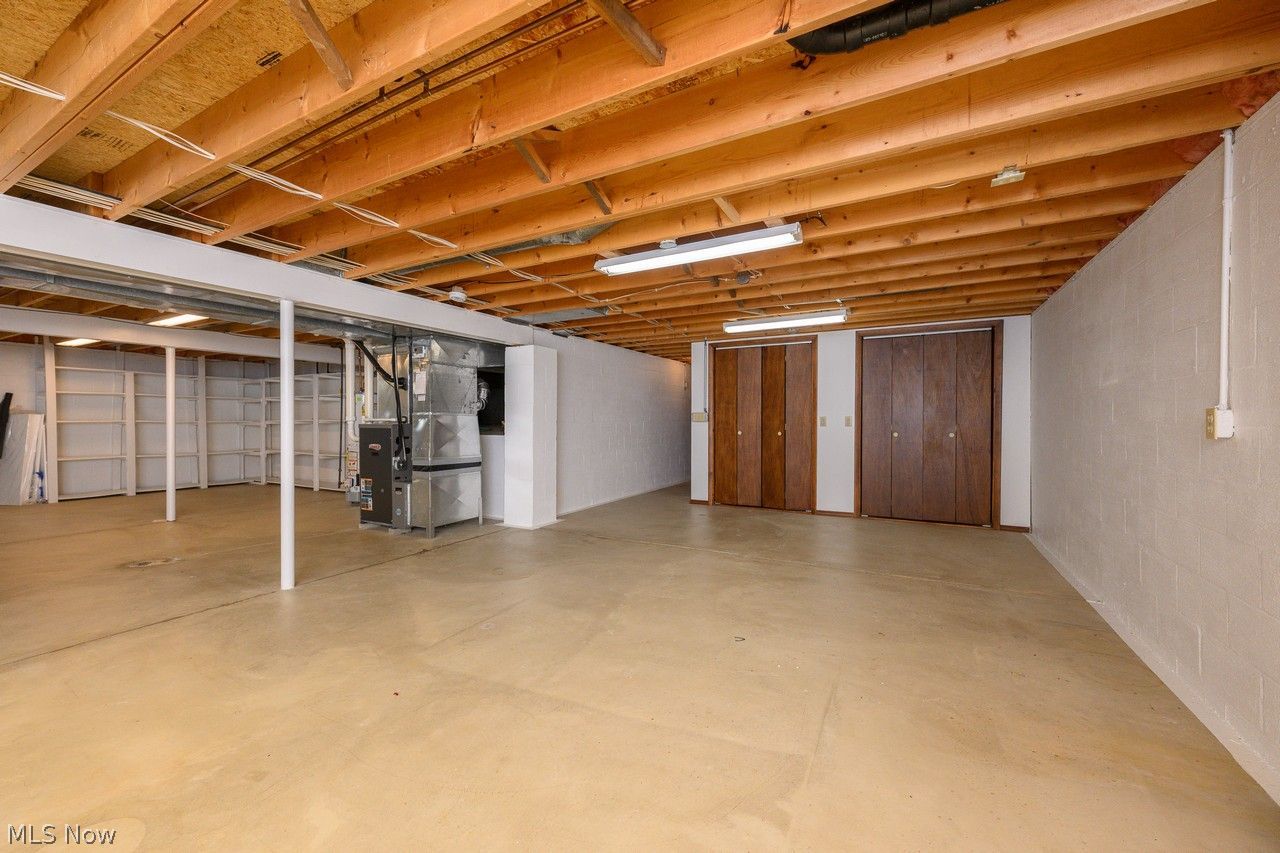 8251 Athens Avenue NW Massillon OH 44646