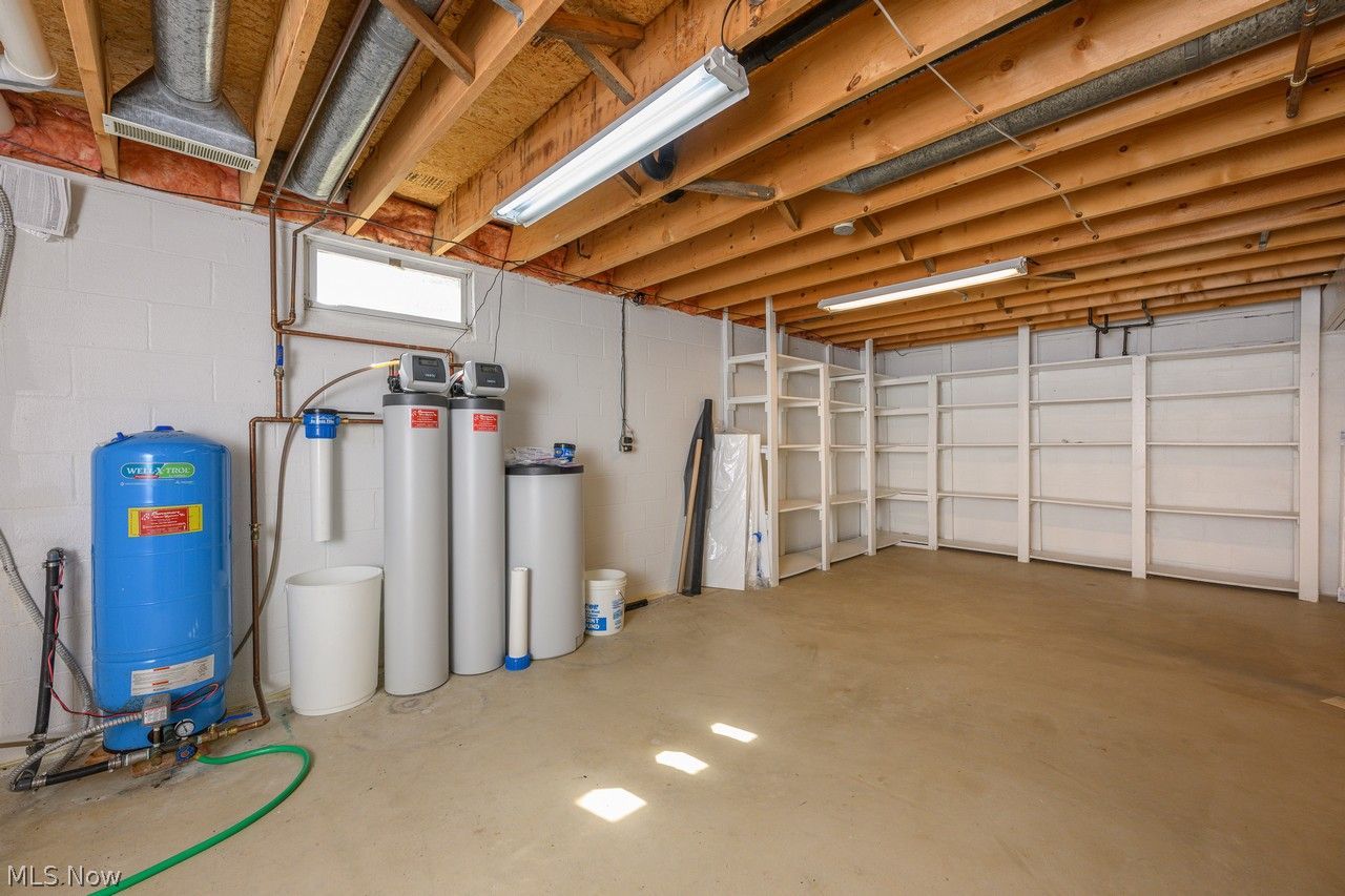 8251 Athens Avenue NW Massillon OH 44646
