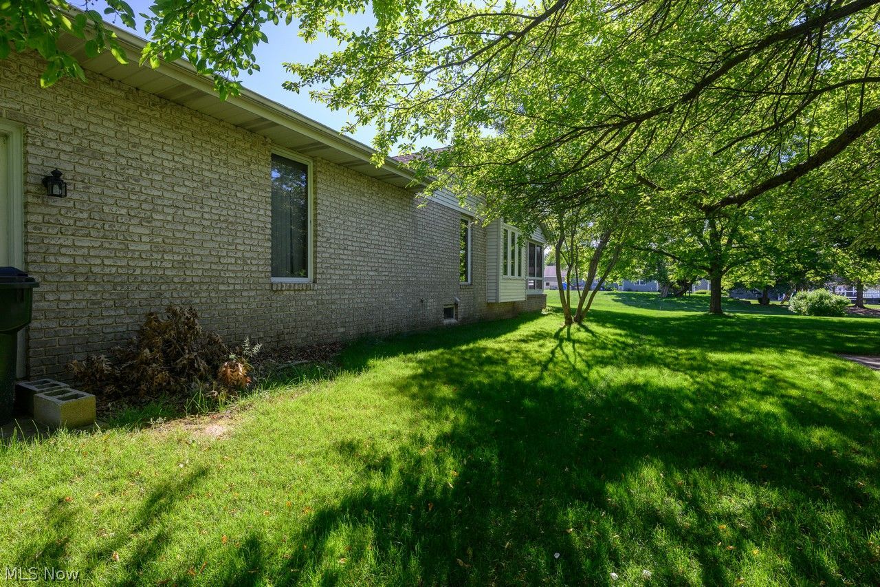 8251 Athens Avenue NW Massillon OH 44646