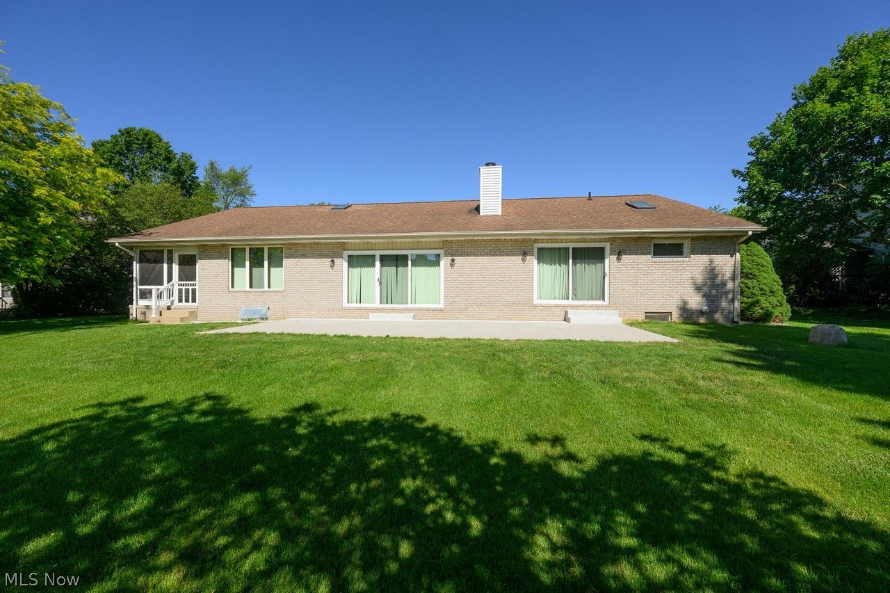 8251 Athens Avenue NW Massillon OH 44646