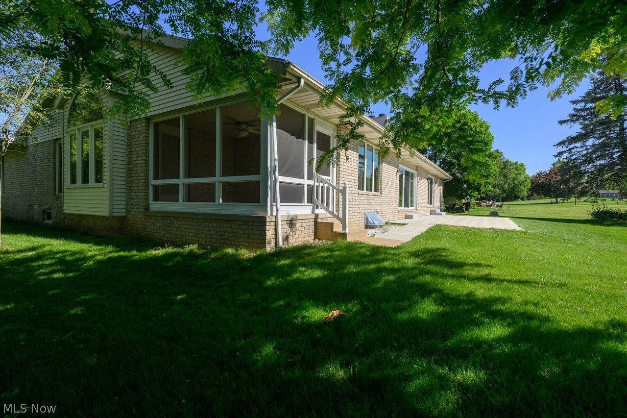8251 Athens Avenue NW Massillon OH 44646