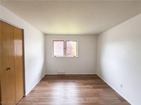 14122 Donald Drive Brook Park OH 44142