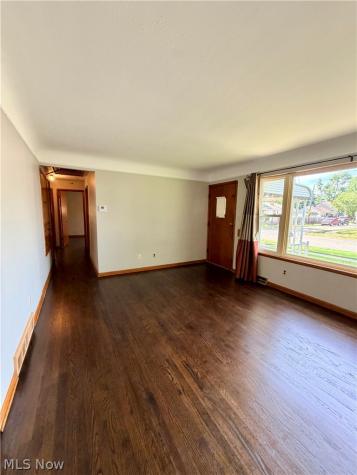10121 Jasper Road Cleveland OH 44111