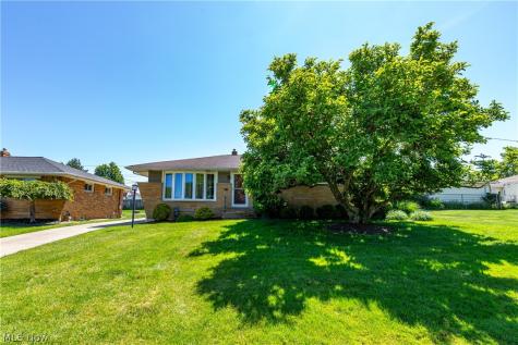 7313 Whitaker Drive Parma OH 44130