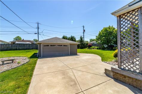 7313 Whitaker Drive Parma OH 44130