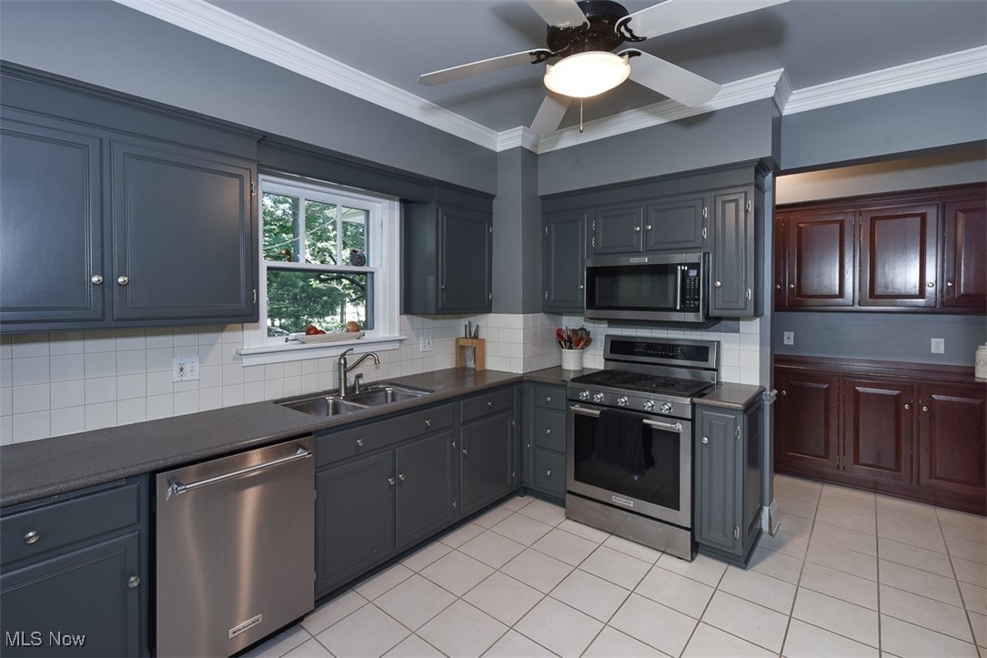 382 Bassett Road Bay Village OH 44140