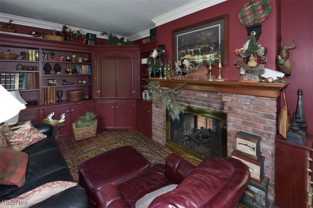 382 Bassett Road Bay Village OH 44140