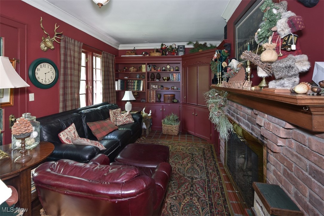 382 Bassett Road Bay Village OH 44140