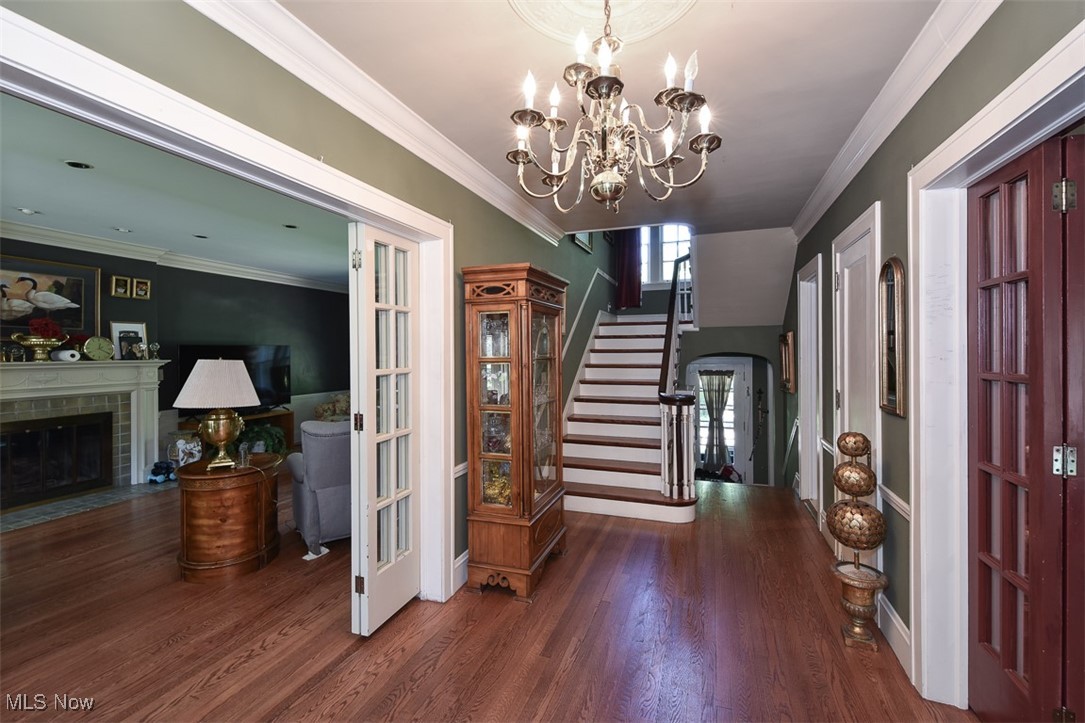 382 Bassett Road Bay Village OH 44140