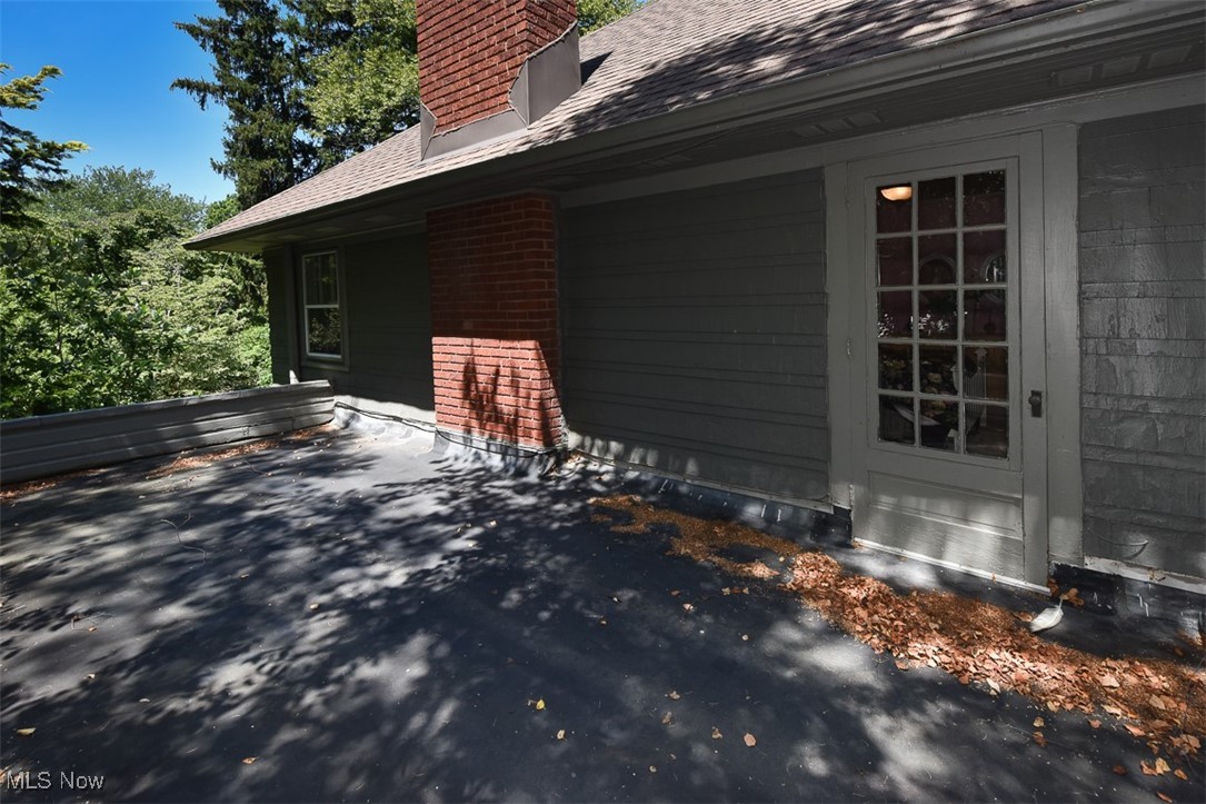 382 Bassett Road Bay Village OH 44140