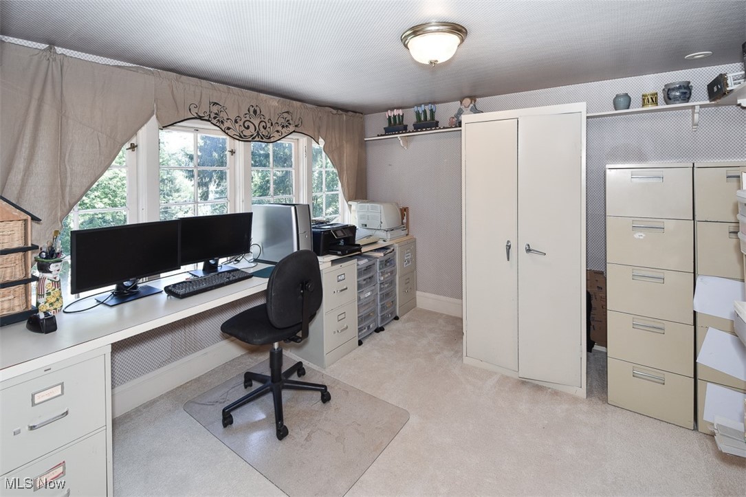 382 Bassett Road Bay Village OH 44140