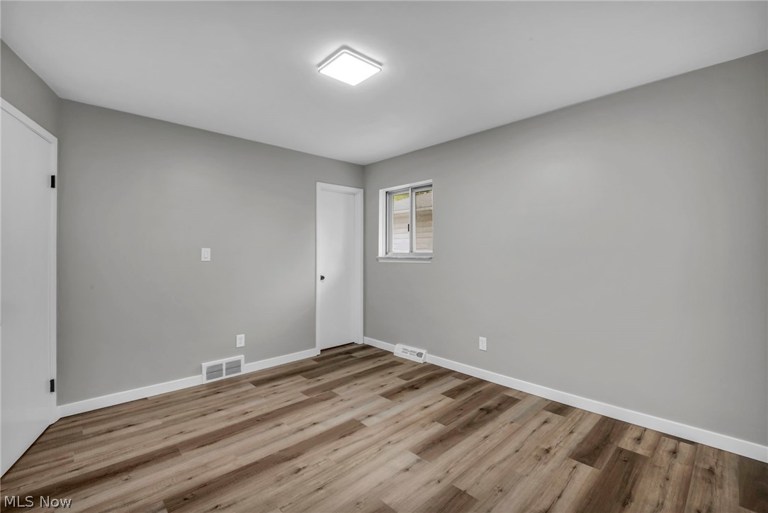 5597 Kenton Avenue Maple Heights OH 44137