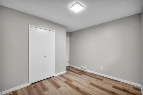 5597 Kenton Avenue Maple Heights OH 44137