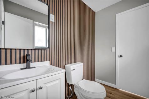 5597 Kenton Avenue Maple Heights OH 44137